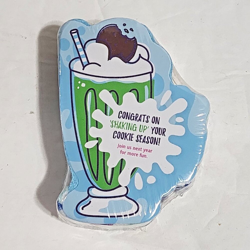 Girl Scouts Little Brownie Wash Cloth expand in water Thin Mint Malt Shake‎ New